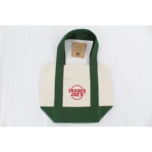 New Trader Joe's Limited Edition Holiday 2025 Mini Canvas Tote Bag Green